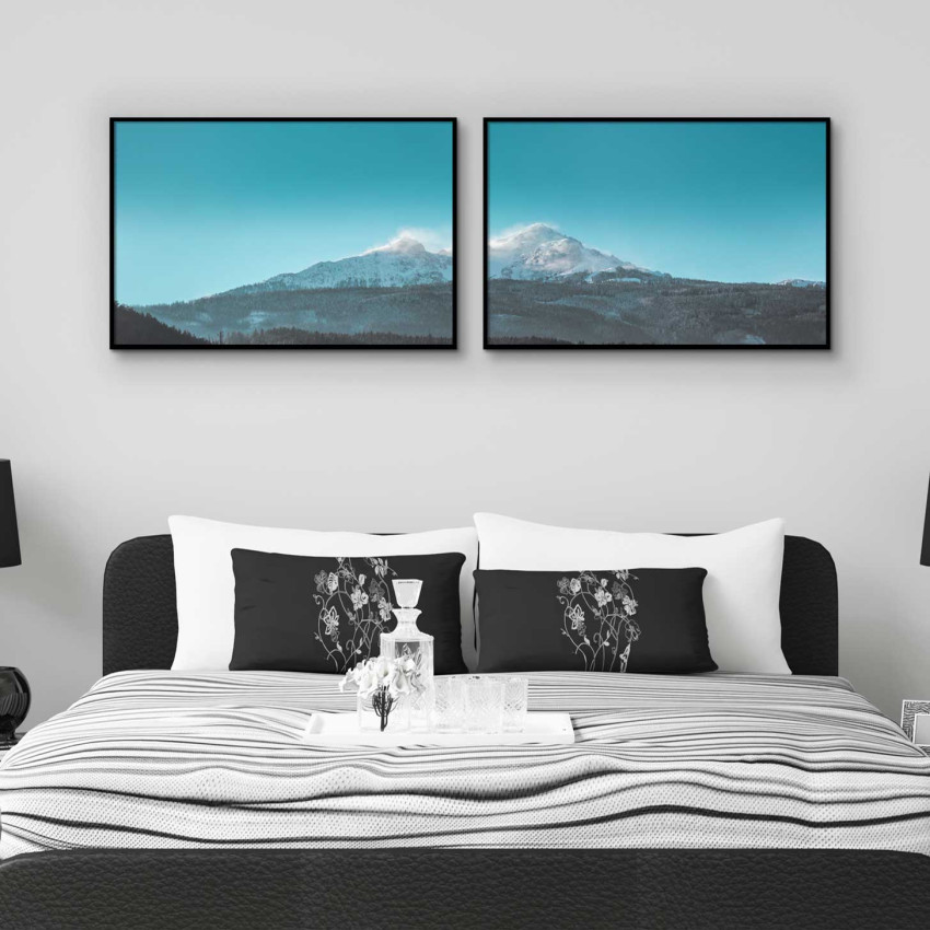 Berg med snö - Turkos blå poster i två delar