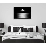 Måne och hav  - Mörk poster