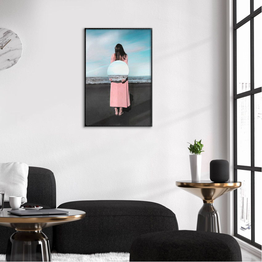 Kvinna på Strand med Spegel - Abstrakt Poster