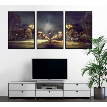 Stadsmotiv med gågata - Tredelad panorama poster