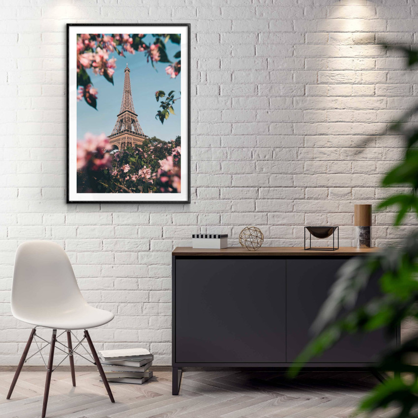 Eiffel Tower in Paris - Simple pink poster