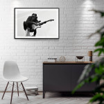 Musik poster - Apa spelar gitarr