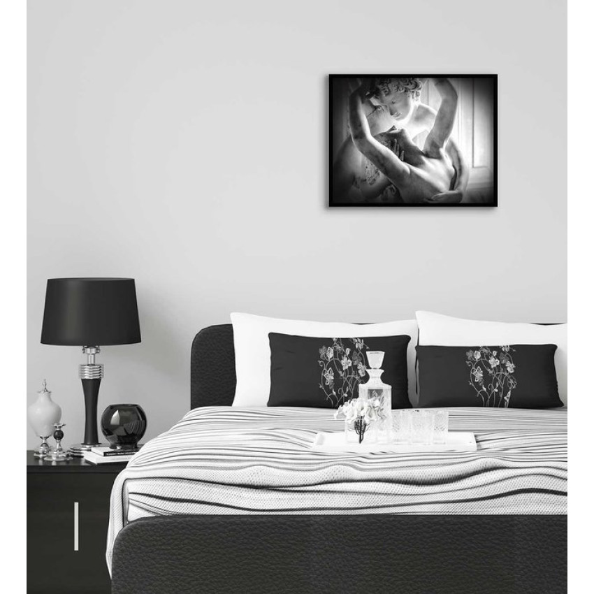 Dark beautiful angel - Svartvit tavla