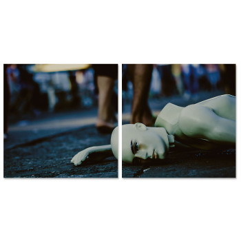 Mannequin - Poster in Two Pieces