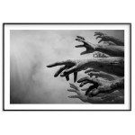 Zombie hands poster 50x70cm | Svartvita tavlor | Fri frakt